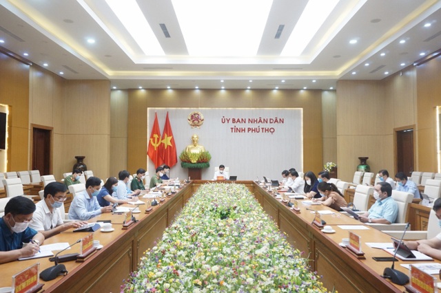 Phú Thọ họp khẩn sau khi nữ công nhân khu công nghiệp 2 lần dương tính - 2 Phú Thọ họp khẩn sau khi nữ công nhân khu công nghiệp 2 lần dương tính - 2