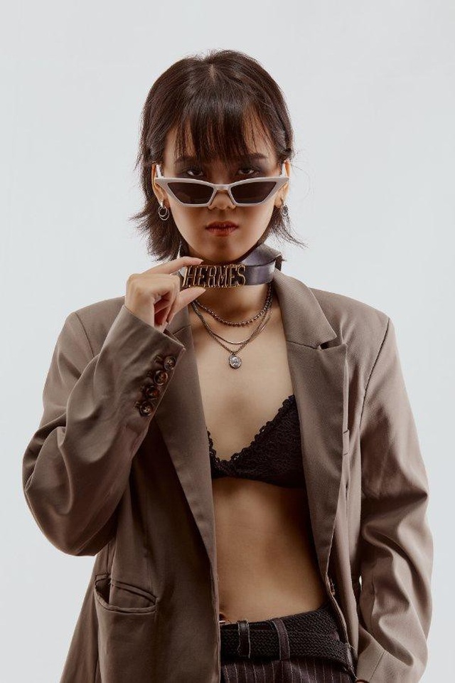 Bộ ảnh chất lừ của nữ sinh giỏi ngoại ngữ trường ĐH Công nghiệp Hà Nội - 4 Bộ ảnh chất lừ của nữ sinh giỏi ngoại ngữ trường ĐH Công nghiệp Hà Nội - 4
