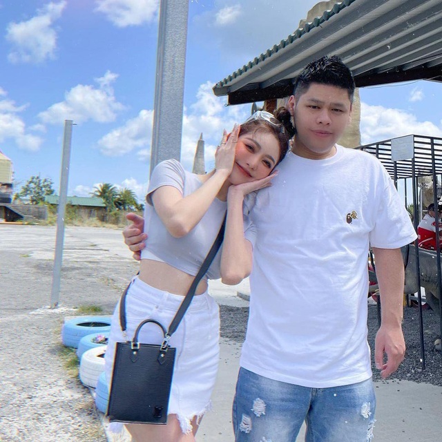 Cô gái 9x hút fan với những clip làm đẹp, được khen xinh như diễn viên - 11 Cô gái 9x hút fan với những clip làm đẹp, được khen xinh như diễn viên - 11