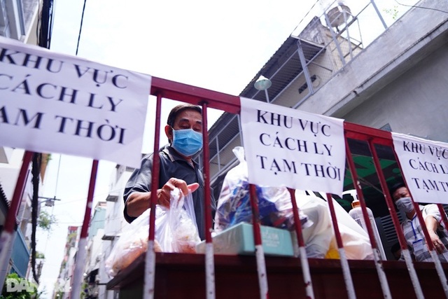 TPHCM: Một trường hợp ngoài cộng đồng tái dương tính với Covid-19 - 2 TPHCM: Một trường hợp ngoài cộng đồng tái dương tính với Covid-19 - 2