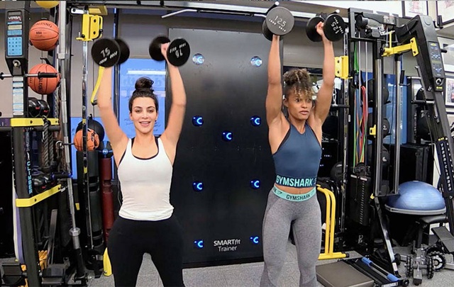 Kim Kardashian quá nóng bỏng trong phòng tập gym - 4 Kim Kardashian quá nóng bỏng trong phòng tập gym - 4