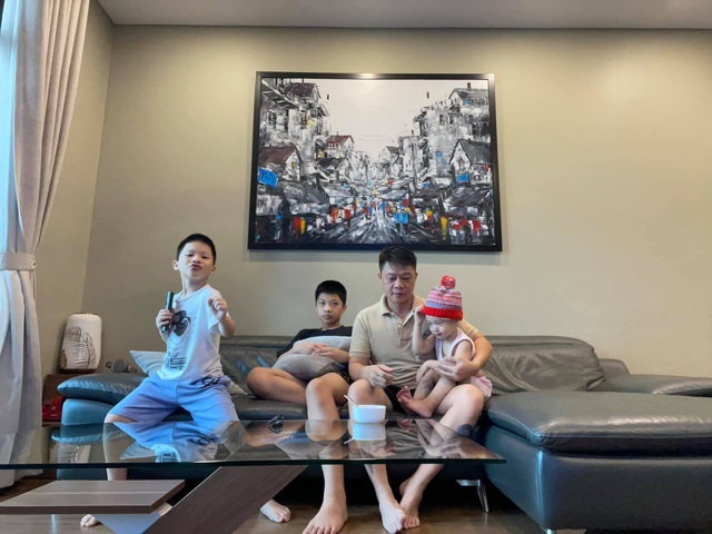 MC Quang Minh: Tôi chăm 3 con trai ở Hà Nội, vợ lo cậu cả ở Đà Nẵng! - 3 MC Quang Minh: Tôi chăm 3 con trai ở Hà Nội, vợ lo cậu cả ở Đà Nẵng! - 3