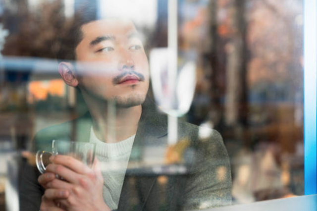 Mọi người nói bạn gái tôi vừa xấu vừa thần kinh nhưng tôi vẫn muốn cưới - 1 Mọi người nói bạn gái tôi vừa xấu vừa thần kinh nhưng tôi vẫn muốn cưới - 1