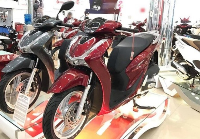 Vì sao Honda SH 2019 tăng hơn 70 triệu, đắt gần gấp đôi bản mới? - 2