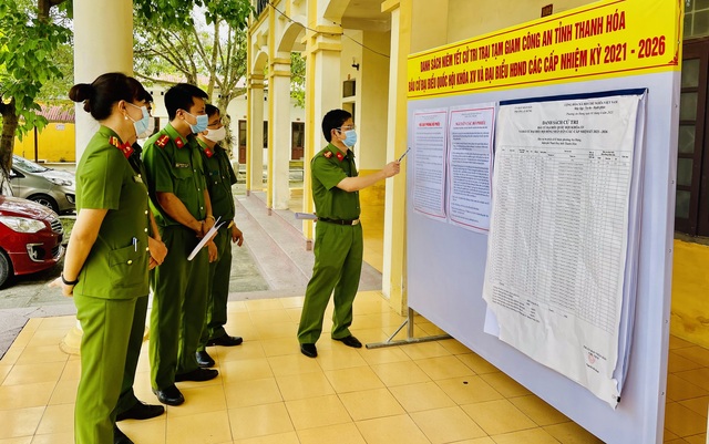 Cử tri đặc biệt ở trại tạm giam: Chúng tôi vui vì được coi là công dân - 2 Cử tri đặc biệt ở trại tạm giam: Chúng tôi vui vì được coi là công dân - 2