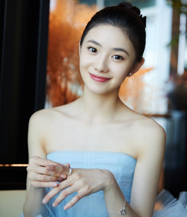 Số phận những nàng thơ của đạo diễn Trương Nghệ Mưu - 15 Số phận những nàng thơ của đạo diễn Trương Nghệ Mưu - 15