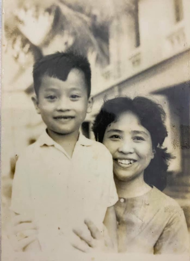 Ca sĩ Nguyệt Ánh - phu nhân nhạc sĩ Chiếc khăn piêu qua đời - 2 Ca sĩ Nguyệt Ánh - phu nhân nhạc sĩ Chiếc khăn piêu qua đời - 2