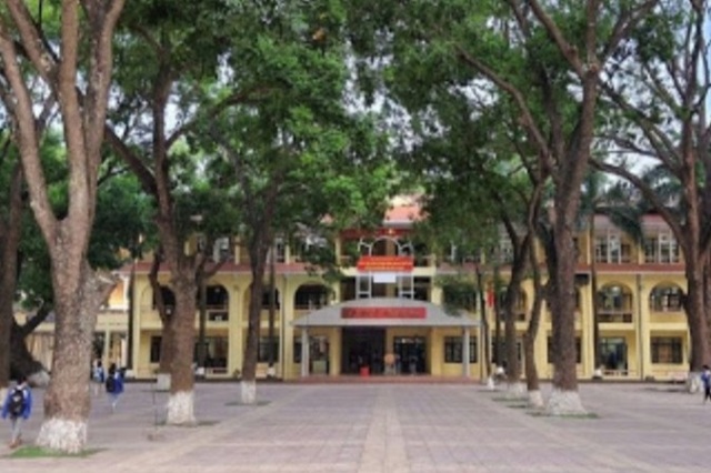 Bắc Ninh: Cách ly 511 học sinh, giáo viên vì có 14 ca dương tính - 2 Bắc Ninh: Cách ly 511 học sinh, giáo viên vì có 14 ca dương tính - 2