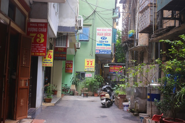 Bệnh nhân xóm ung thư đứng ngồi không yên chờ ngày quay lại bệnh viện - 3 Bệnh nhân xóm ung thư đứng ngồi không yên chờ ngày quay lại bệnh viện - 3