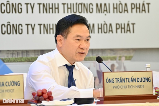 Sếp Hòa Phát chuyển hơn 700 tỷ đồng cổ phiếu cho con trong bão giá? - 1 Sếp Hòa Phát chuyển hơn 700 tỷ đồng cổ phiếu cho con trong bão giá? - 1