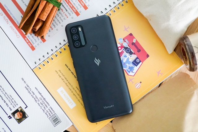 Nhìn lại 5 mẫu smartphone đã giúp VinSmart ghi dấu ấn ở thị trường Việt Nam - 5 Nhìn lại 5 mẫu smartphone đã giúp VinSmart ghi dấu ấn ở thị trường Việt Nam - 5