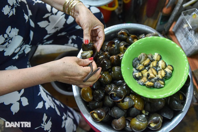 Cold noodle shop inherited in 3 generations, the owner of U70 plucked the snail as dance - 6