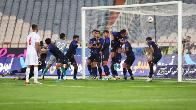 Tuyển thủ Campuchia: Tuyển Việt Nam thua xa Thái Lan, đừng mơ World Cup - 2