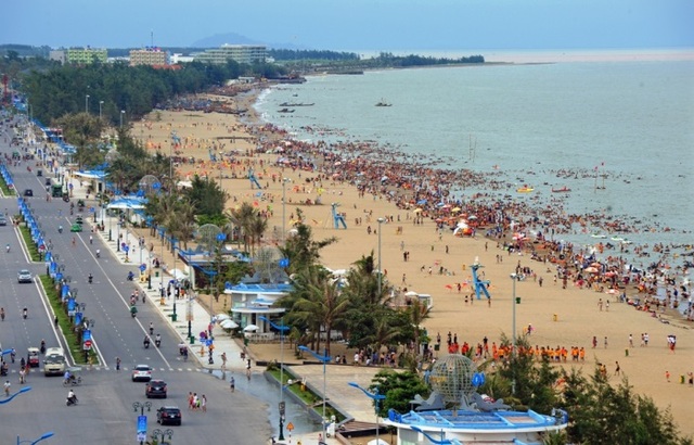 Sầm Sơn - viên ngọc quý của du lịch trước thời cơ tỏa sáng - 2 Sầm Sơn - viên ngọc quý của du lịch trước thời cơ tỏa sáng - 2