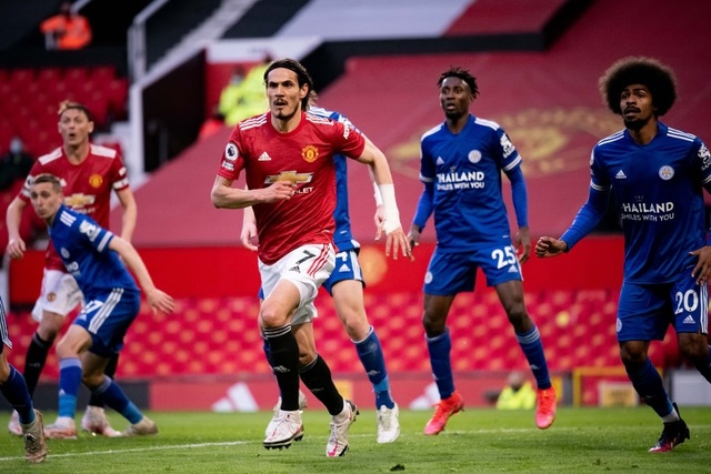 Trận thua của Man Utd khiến Man City vui mừng, Liverpool giận tím mặt - 17 Trận thua của Man Utd khiến Man City vui mừng, Liverpool giận tím mặt - 17