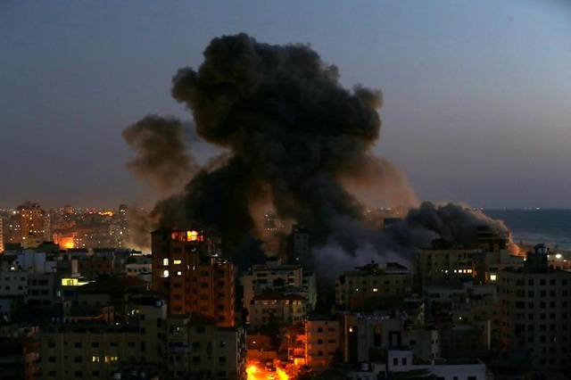 Giao tranh nhấn chìm Dải Gaza trong biển lửa, 33 người thiệt mạng - 4 Giao tranh nhấn chìm Dải Gaza trong biển lửa, 33 người thiệt mạng - 4