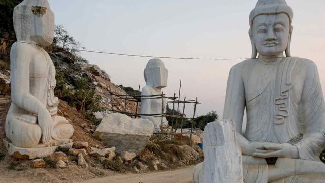 Myanmar xây tượng Phật lớn nhất thế giới lấy lòng dân giữa bão chính biến - 1 Myanmar xây tượng Phật lớn nhất thế giới lấy lòng dân giữa bão chính biến - 1