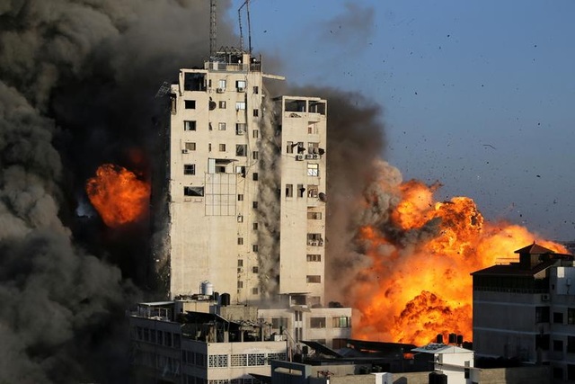 Dải Gaza chìm trong khói lửa, thùng thuốc súng Trung Đông nóng trở lại - 1