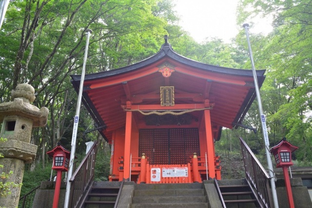 Thăm ngôi đền Kuzuryu Hongu linh thiêng ở Nhật Bản - 3