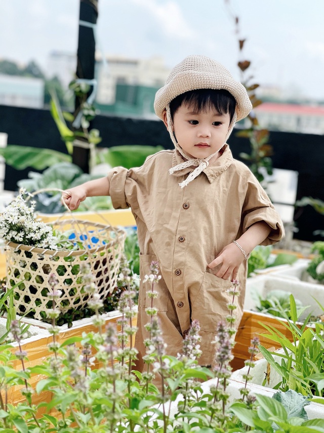 Mẹ đảm ở Đắk Lắk biến sân thượng thành studio nông trại đẹp mê - 6 Mẹ đảm ở Đắk Lắk biến sân thượng thành studio nông trại đẹp mê - 6