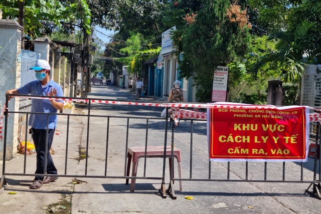 Đà Nẵng tìm người đến giao dịch tại ngân hàng liên quan ca nhiễm SARS-CoV-2 - 1 Đà Nẵng tìm người đến giao dịch tại ngân hàng liên quan ca nhiễm SARS-CoV-2 - 1