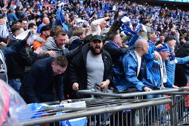 Sau 137 năm chờ đợi, Leicester đã ghi tên vào lịch sử FA Cup - 6