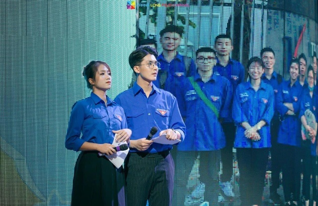 Hành trình trở thành MC chuyên nghiệp từ con số 0 của nữ sinh Thăng Long - 7 Hành trình trở thành MC chuyên nghiệp từ con số 0 của nữ sinh Thăng Long - 7
