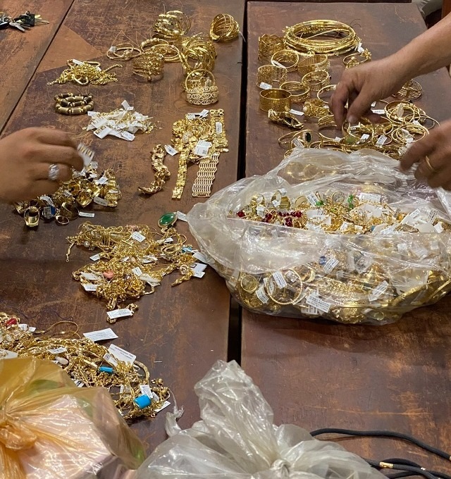 Bắt nghi phạm trộm hơn 200 lượng vàng ở Bình Định - 2