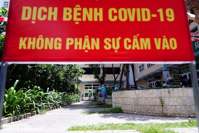 TPHCM: Phong tỏa, xét nghiệm người sinh sống, làm việc ở Sun View Town - 9