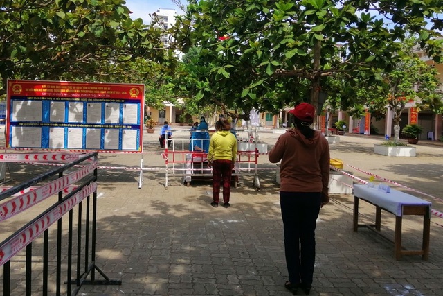 Những điểm bầu cử đặc biệt ở Đà Nẵng giữa mùa dịch Covid-19 - 2