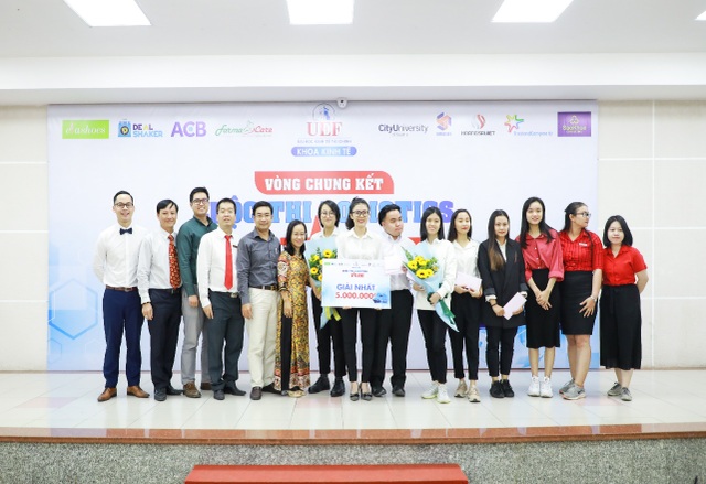 Nhóm ngành kinh doanh, quản lý vẫn hút mạnh trong năm 2021 - 2 Nhóm ngành kinh doanh, quản lý vẫn hút mạnh trong năm 2021 - 2
