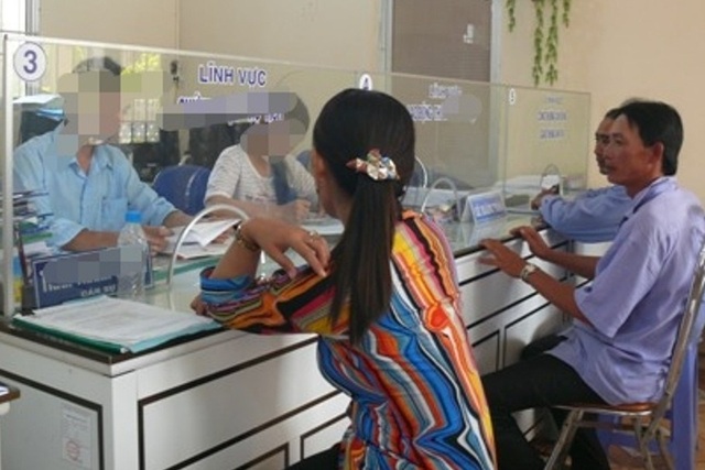 Cà Mau: Đưa ra khỏi bộ máy người lợi dụng nhiệm vụ để tư lợi - 1 Cà Mau: Đưa ra khỏi bộ máy người lợi dụng nhiệm vụ để tư lợi - 1