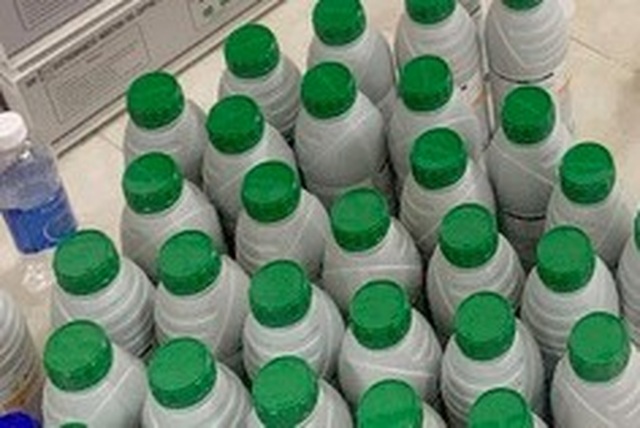 Cà Mau: Bán hàng giả được 78 triệu đồng, bị phạt 120 triệu - 1 Cà Mau: Bán hàng giả được 78 triệu đồng, bị phạt 120 triệu - 1