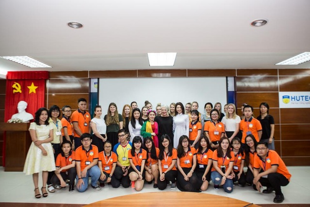 Chương trình Đại học chuẩn Quốc tế: Đáp ứng xu thế nhân lực toàn cầu - 3 Chương trình Đại học chuẩn Quốc tế: Đáp ứng xu thế nhân lực toàn cầu - 3
