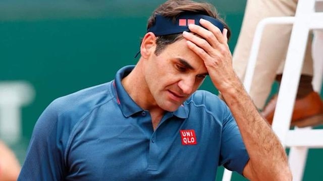 Roger Federer thua sốc: Tàu tốc hành… hết thời - 1