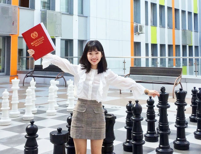 9x Thái Nguyên xinh xắn và học bổng tới ĐH Kinh tế Plekhanov danh tiếng - 3 9x Thái Nguyên xinh xắn và học bổng tới ĐH Kinh tế Plekhanov danh tiếng - 3