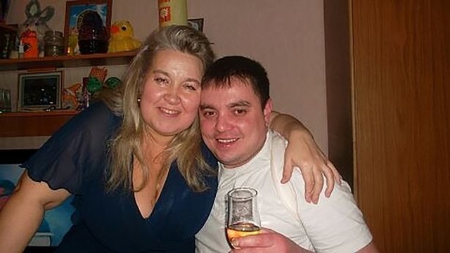 Chồng qua đời vì bị vợ hơn 100 kg… ngồi lên cổ - 1 Chồng qua đời vì bị vợ hơn 100 kg… ngồi lên cổ - 1