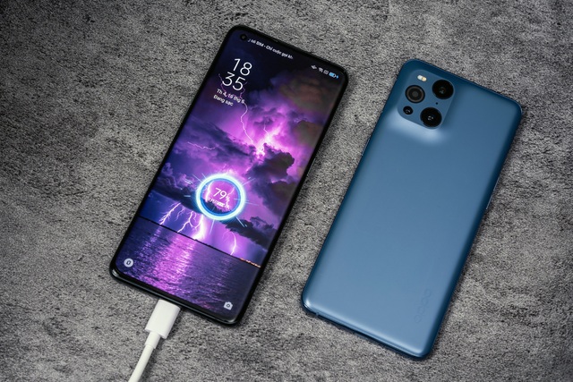 Oppo Find X3 Pro giá 27 triệu đồng - smartphone có màn hình một tỷ màu - 2