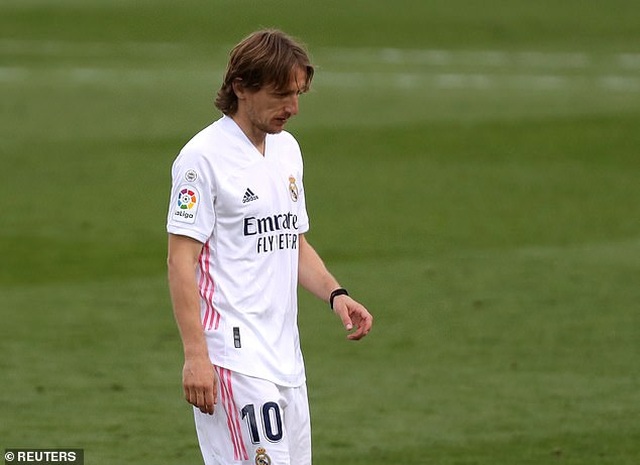 Atletico lên ngôi vô địch La Liga, Real Madrid cay đắng về nhì - 24 Atletico lên ngôi vô địch La Liga, Real Madrid cay đắng về nhì - 24