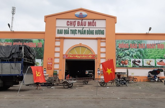 Tiểu thương chợ đầu mối lớn nhất Thanh Hóa bị đâm chết khi đang ngủ - 3