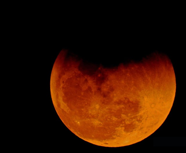 Ngày mai có trăng máu kết hợp siêu trăng, ở Việt Nam xem được không? - 4