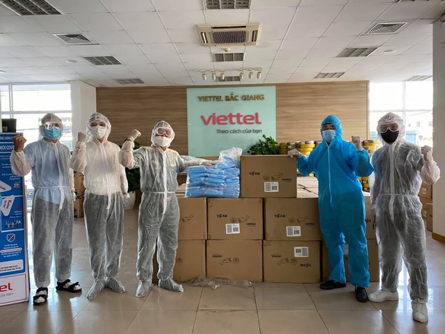 Viettel hoàn thành lắp đặt và kết nối 3.000 camera giám sát tại khu vực cách ly - 1