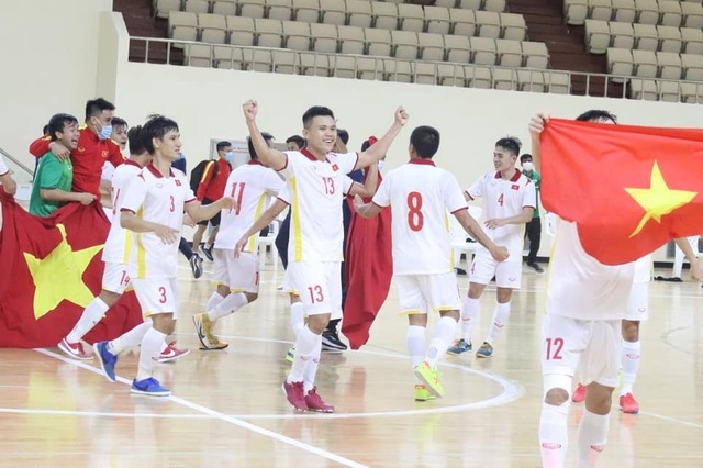 HLV Phạm Minh Giang: Người hùng thầm lặng của futsal Việt Nam - 2