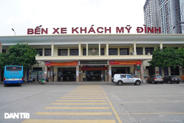 Hà Nội: Bến tàu, bến xe ế ẩm, đìu hiu vắng khách giữa mùa dịch Covid-19 - 1 Hà Nội: Bến tàu, bến xe ế ẩm, đìu hiu vắng khách giữa mùa dịch Covid-19 - 1
