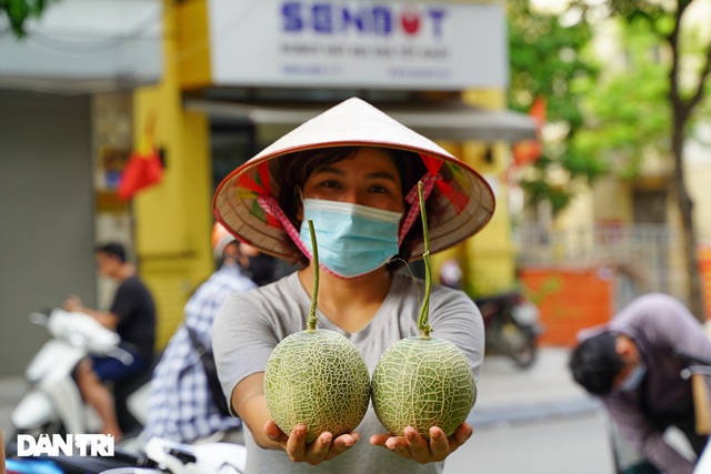 Người dân Hà Nội chung tay giải cứu hàng chục tấn nông sản Bắc Giang - 7