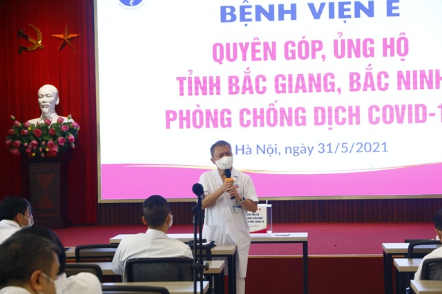 Hai bệnh viện Hà Nội chung tay hỗ trợ Bắc Giang, Bắc Ninh đẩy lùi Covid-19 - 1