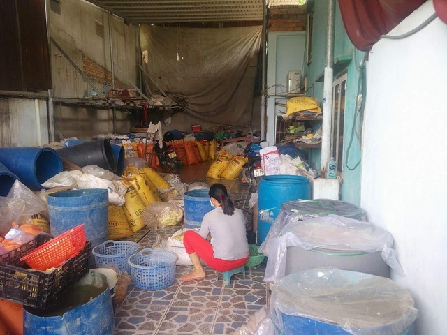 Chống thực phẩm bẩn: Nhiều bộ cùng quản lý, "nhiệm vụ bất khả thi" - 2 Dùng hoá chất trong thực phẩm đang là mối đe doạ lớn