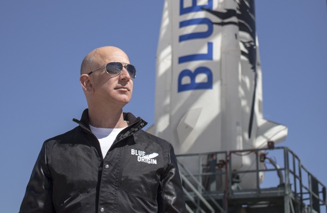 Amazon bắt đầu triển khai dịch vụ bán xe hơi online tại Ý - 2 Amazon của CEO Jeff Bezos tiếp tục đạt những cột mốc mới khi lần đầu tiên triển khai bán xe hơi online trên thế giới