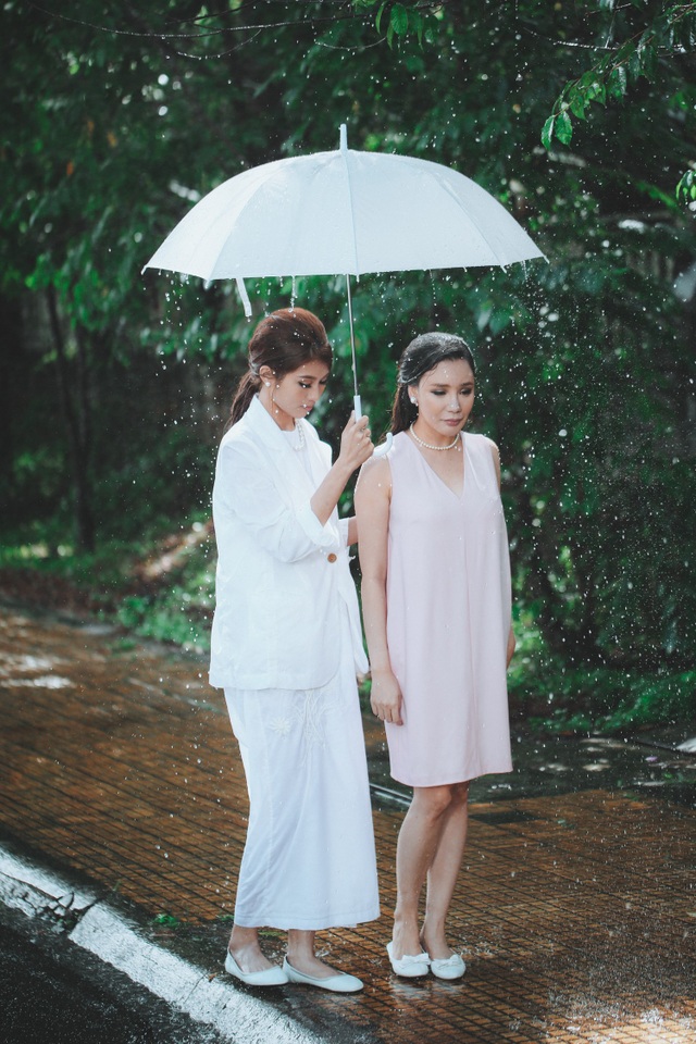 Hồ Quỳnh Hương không muốn vướng scandal tình ái - 6 Hồ Quỳnh Hương không muốn vướng scandal tình ái - 6