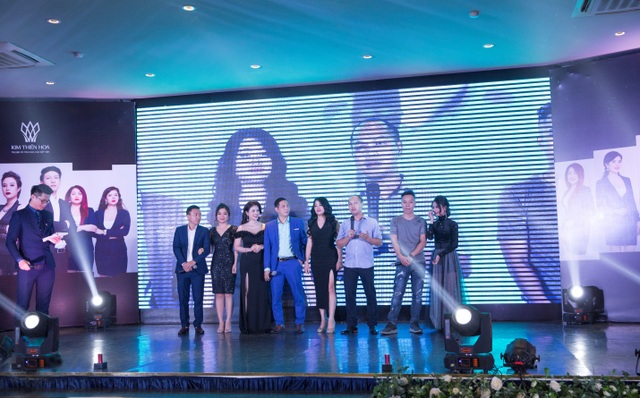 Kim Thiên Hoa và hành trình 5 năm chinh phục thị trường mỹ phẩm - Ảnh 2. Kim Thiên Hoa và hành trình 5 năm chinh phục thị trường mỹ phẩm - Ảnh 2.